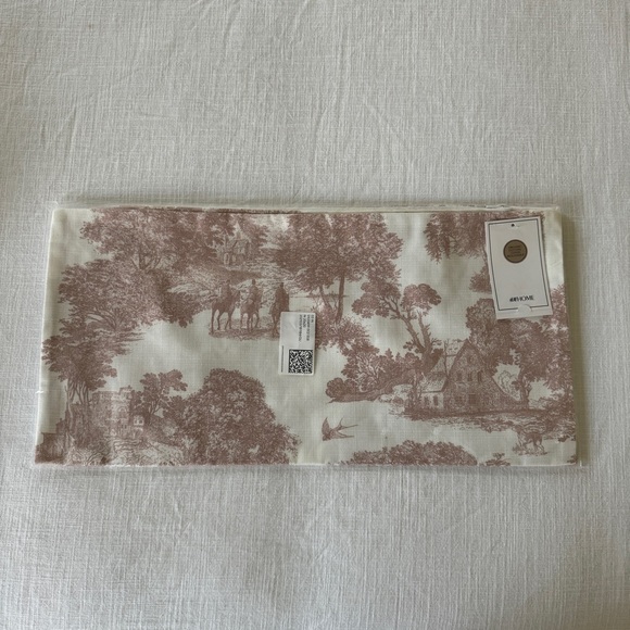 H&M Pink/Rose Toile Print Pillow Cover - Picture 2 of 5